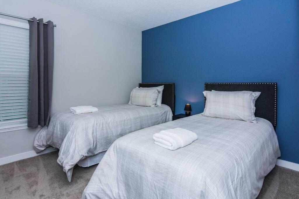 Beautiful Four Bedrooms Townhouse With Splash Pool At Le Reve Resort Kissimmee Exterior photo